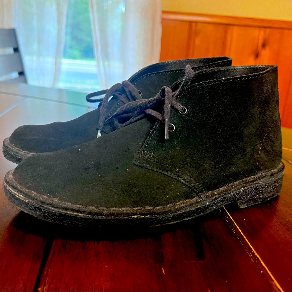 CLARKS Black Suede Leather Chukka Boots
